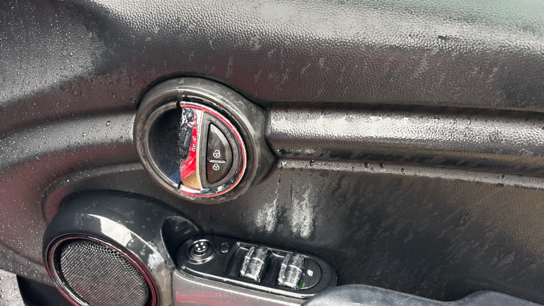 MINI Hatchback 1.5 Cooper Sport II 5dr Petrol Hatchback